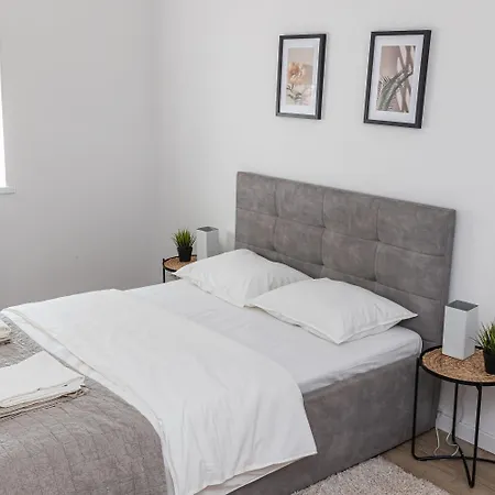 Z Ogrodem - 2-pokojowy Radom