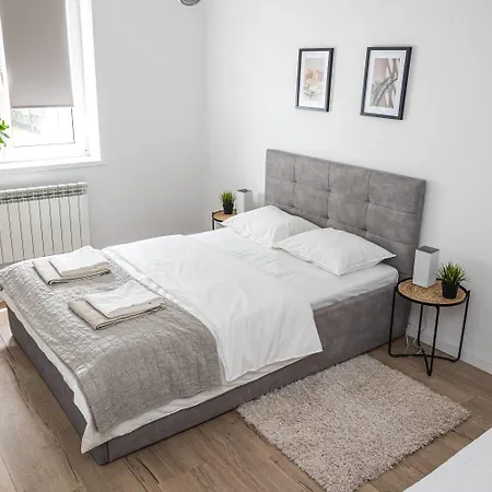 Z Ogrodem - 2-pokojowy Apartamento *