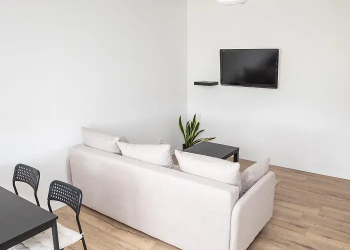 公寓 Z Ogrodem - 2-pokojowy 拉多姆